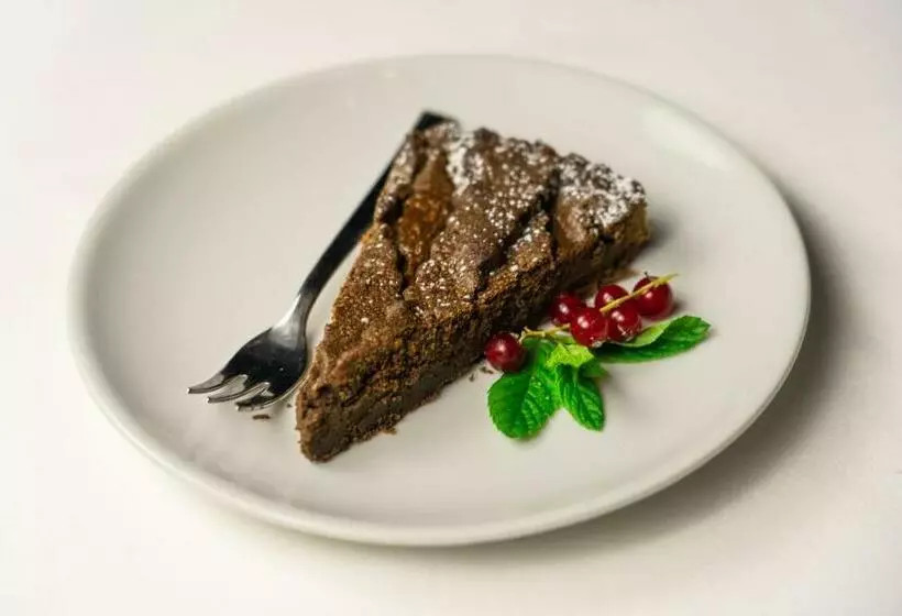 Emotional Grand Motel