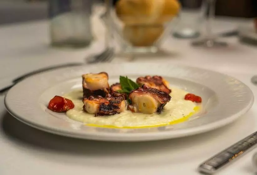 Emotional Grand Motel