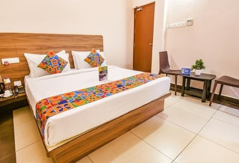 Fabhotel Radha Residency