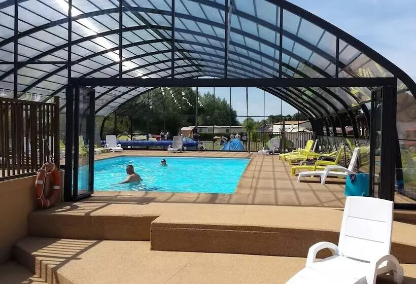 ホテル Camping Les Marguerites