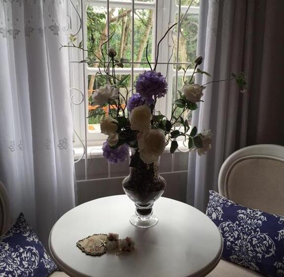 בית מלון כפרי Chalé Boutique Blumenhof