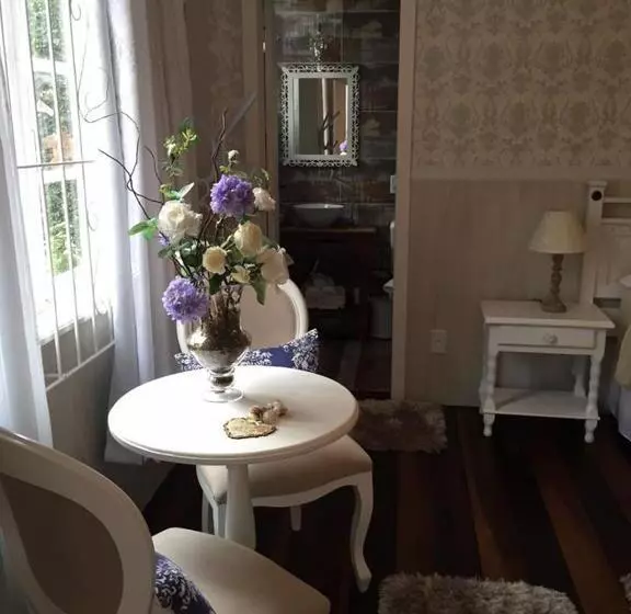 ホテル Chalé Boutique Blumenhof