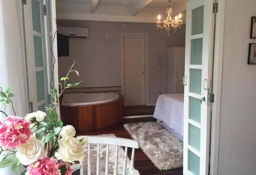 ホテル Chalé Boutique Blumenhof