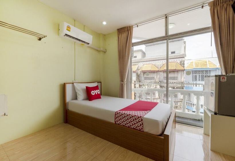 هتل Oyo 1034 Baan Pun Pun