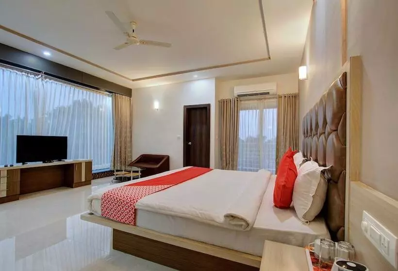 ホテル Parkview Inn By Oyo Rooms