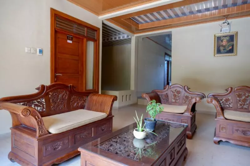 ホテル Reddoorz Near Xt Square 3