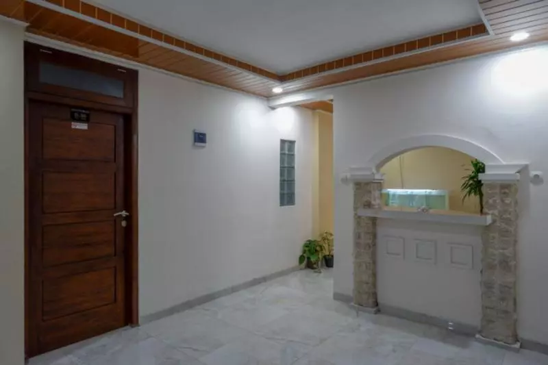 ホテル Reddoorz Near Xt Square 3