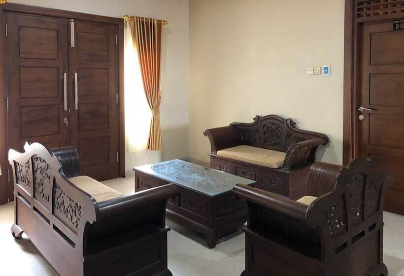 فندق Reddoorz Near Xt Square 3