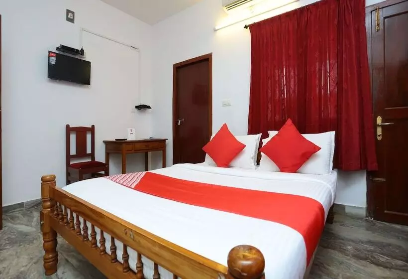 Hotelli Sreekrishna Kailas Inn By Oyo Rooms