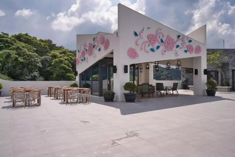هتل Taihe Sun And The Moon Hostel