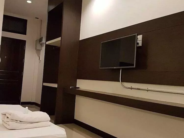 ホテル The Room 24 Resort