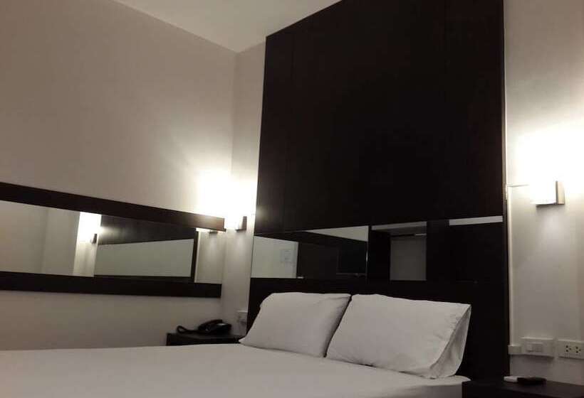 호텔 The Room 24 Resort