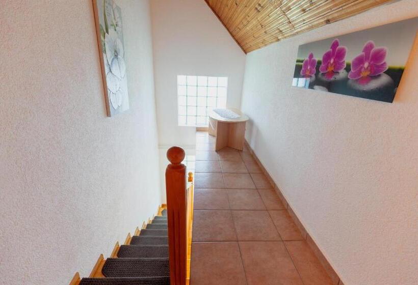 פנסיון Apartments And Rooms With Parking Space Jezerce, Plitvice 17768