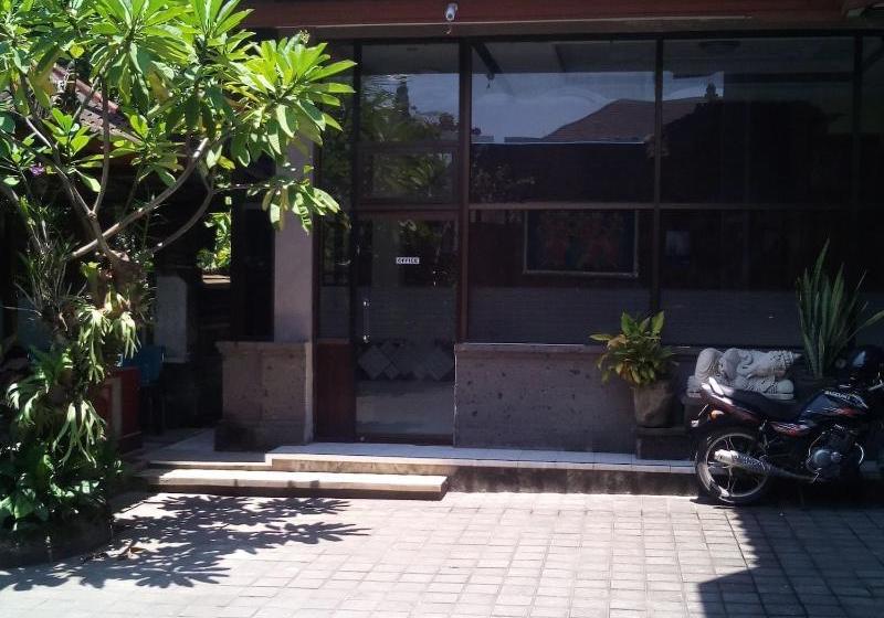 פנסיון Dewas Bali