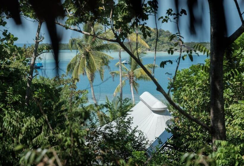 Курорт Bawah Reserve