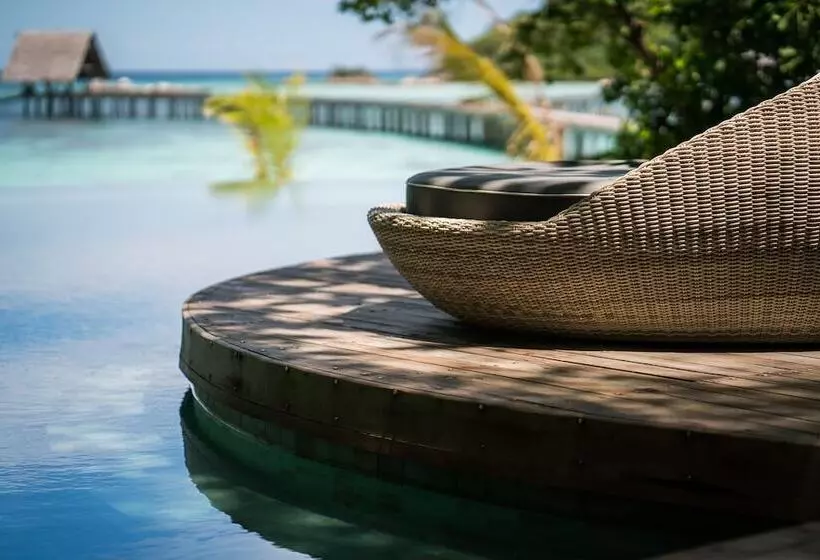 リゾートホテル Bawah Reserve