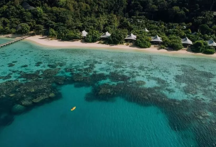 リゾートホテル Bawah Reserve