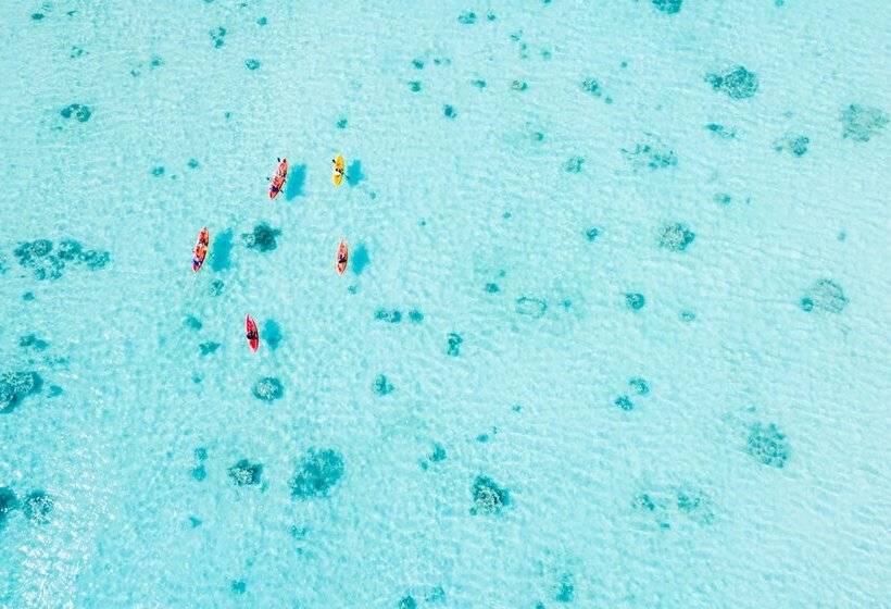 Курорт Bawah Reserve