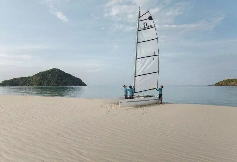 リゾートホテル Bawah Reserve