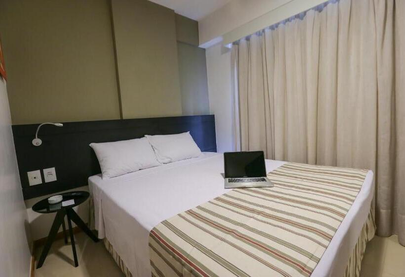 Vista Park Hplus Long Stay