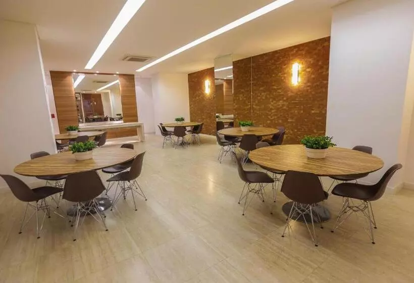 Vista Park Hplus Long Stay