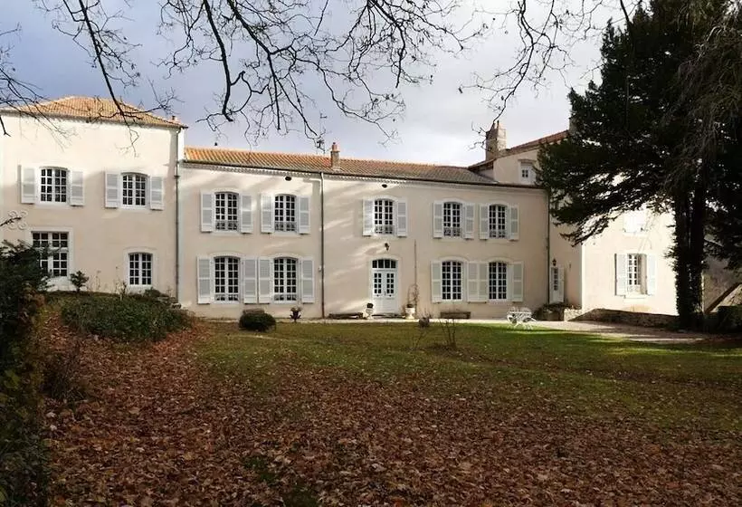 ベッドアンドブレックファースト Château De Perpezat