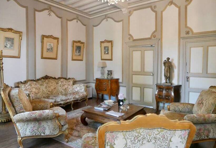 ベッドアンドブレックファースト Château De Perpezat