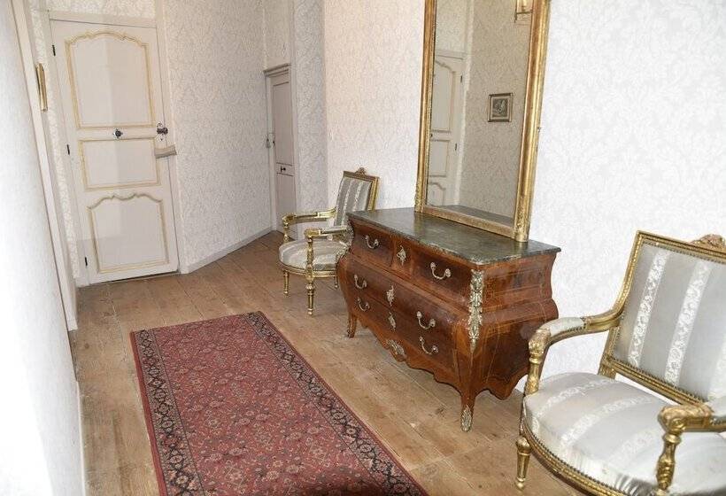 ベッドアンドブレックファースト Château De Perpezat