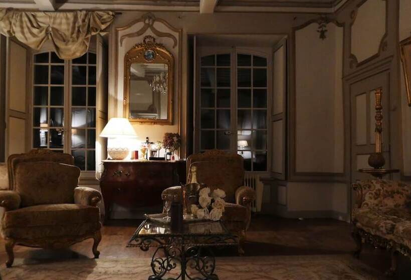 ベッドアンドブレックファースト Château De Perpezat