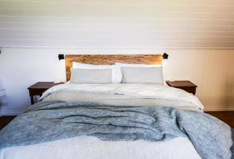 ベッドアンドブレックファースト Daisy Bank Cottages