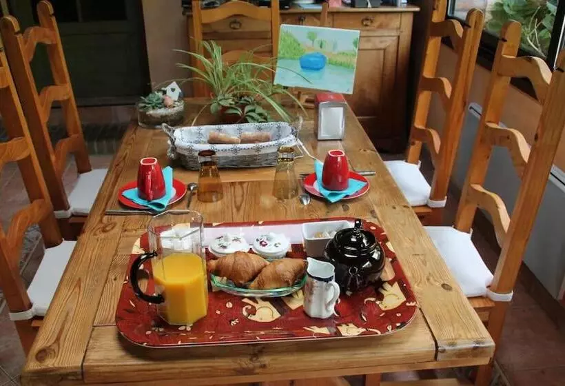 Aamiaismajoitus (B&B) Le Haut Mesnil 5