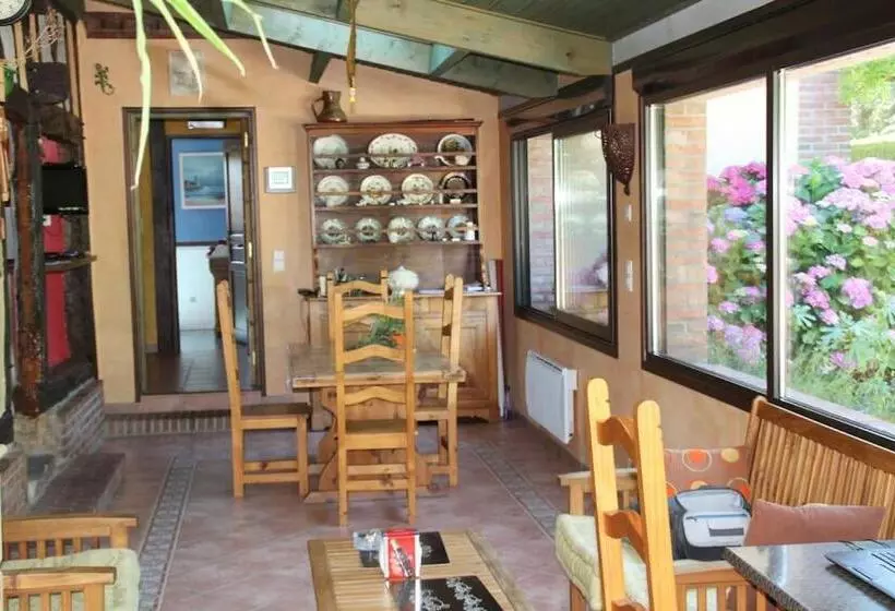 Aamiaismajoitus (B&B) Le Haut Mesnil 5