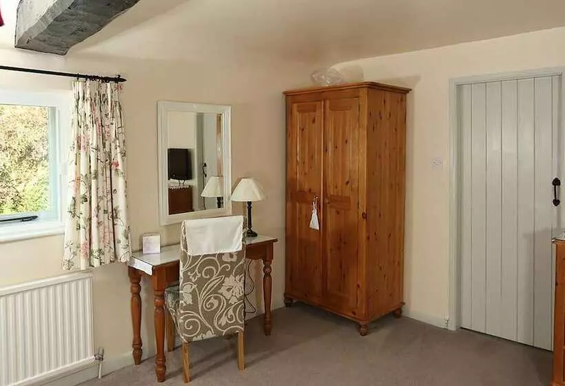 Aamiaismajoitus (B&B) The Barns Country Guesthouse