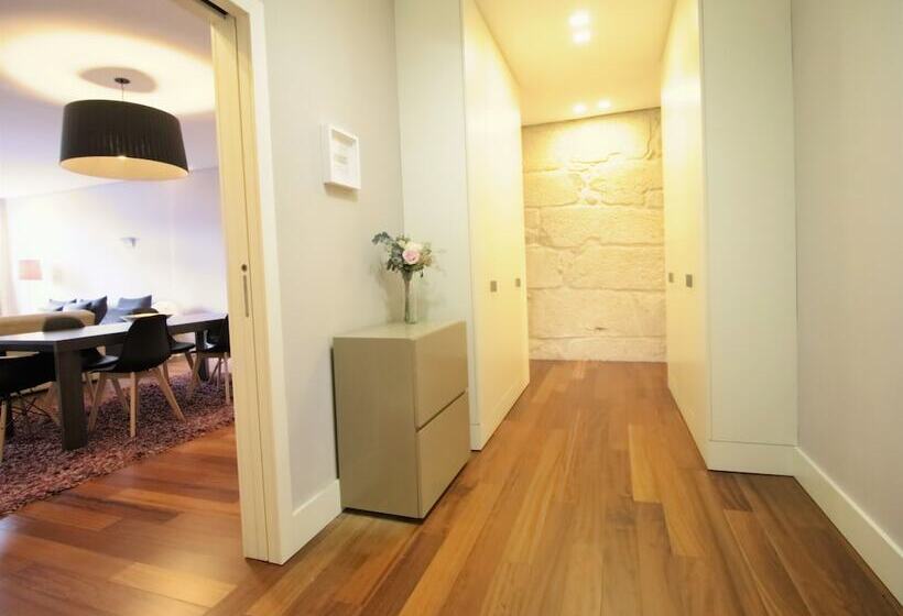 هتل Aliados By Yoursporto