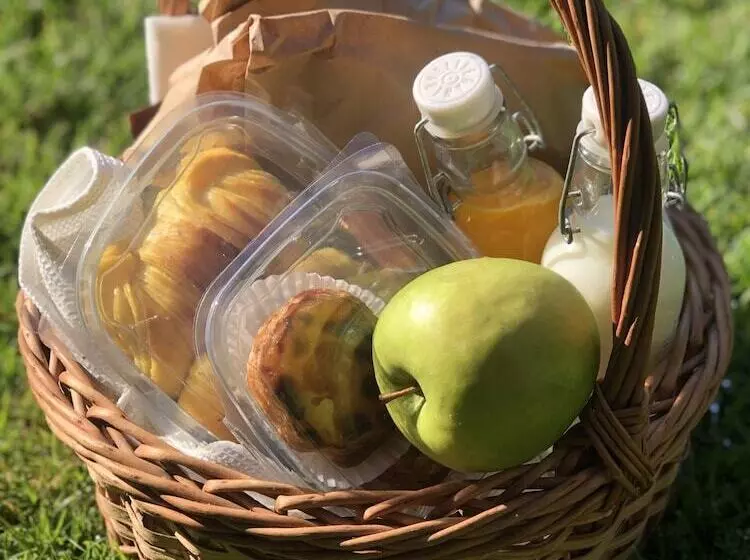 ホテル Aliados By Yoursporto