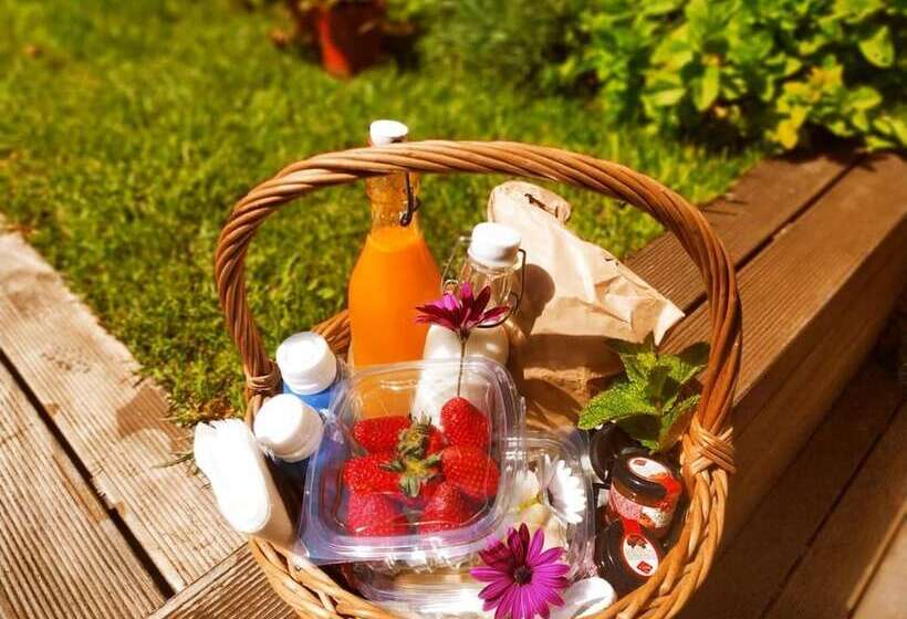 هتل Aliados By Yoursporto