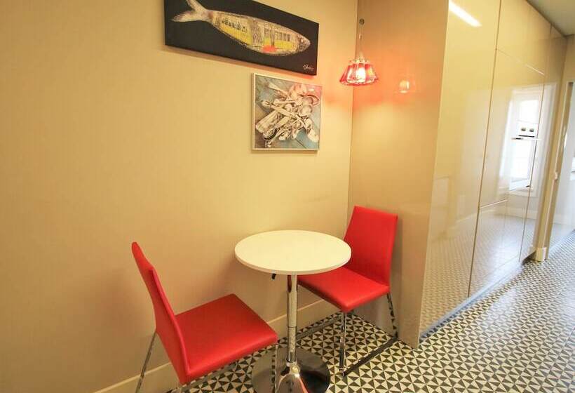 هتل Aliados By Yoursporto