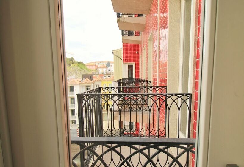 هتل Aliados By Yoursporto