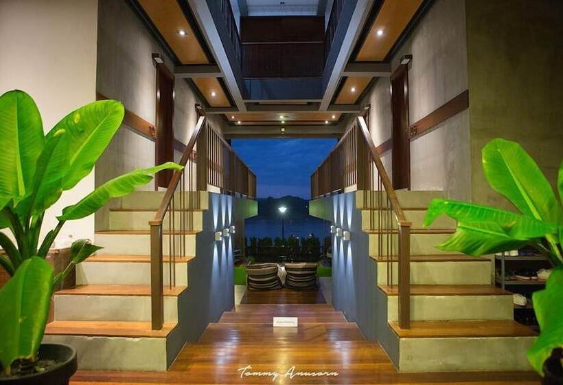 Hotell Chic Chiangkhan