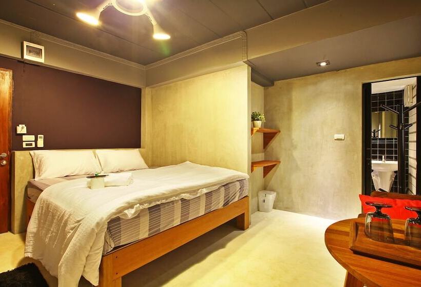 Hotell Chic Chiangkhan