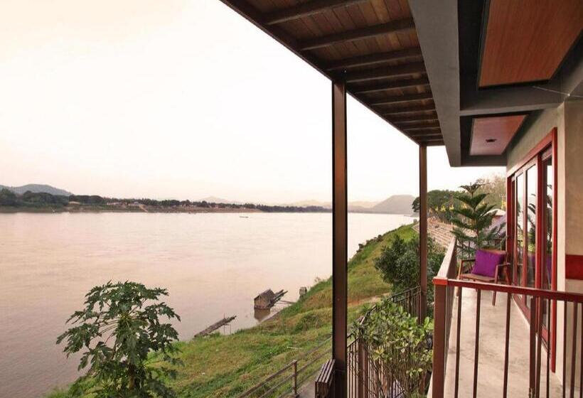 Hotell Chic Chiangkhan