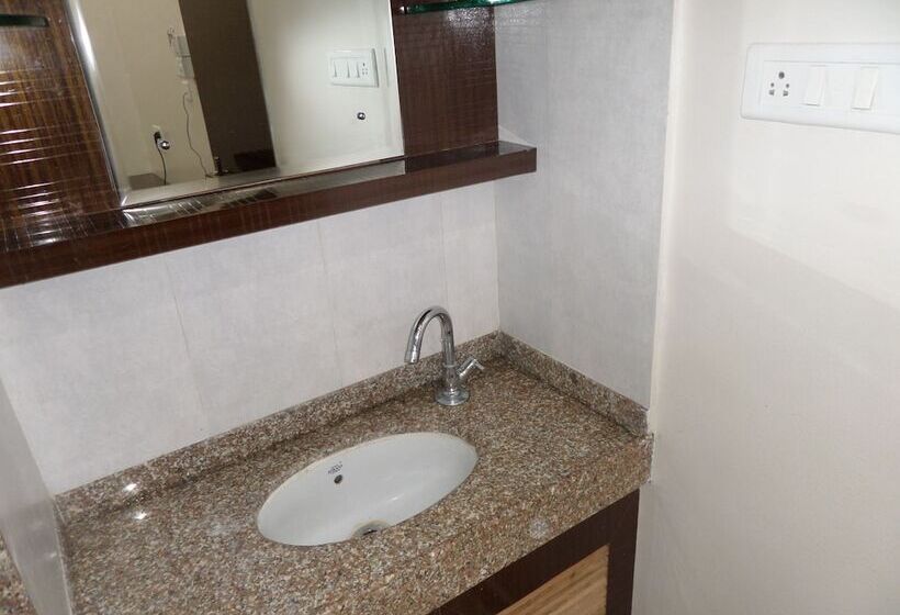 בית מלון כפרי Gandharv Garden