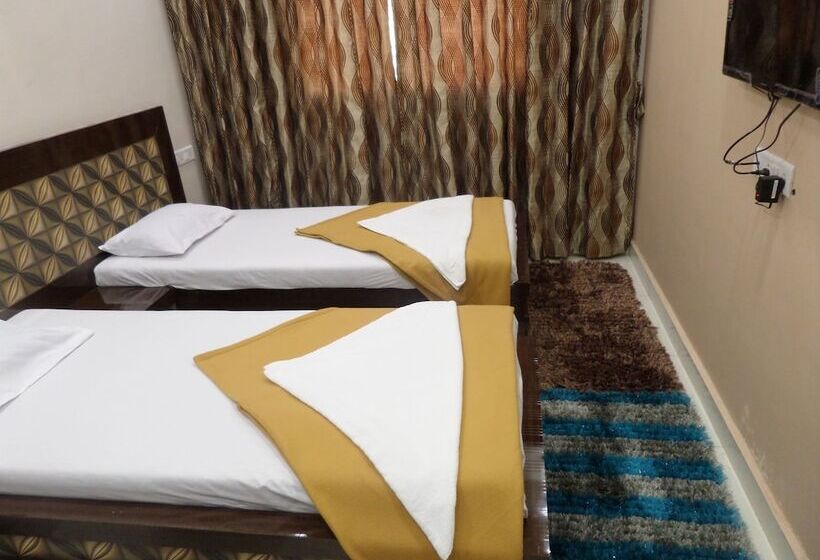 בית מלון כפרי Gandharv Garden