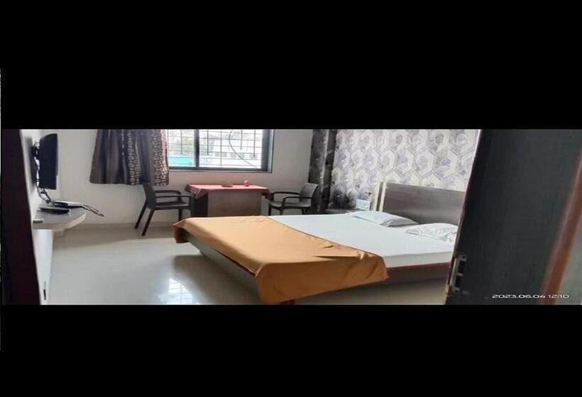 בית מלון כפרי Gandharv Garden