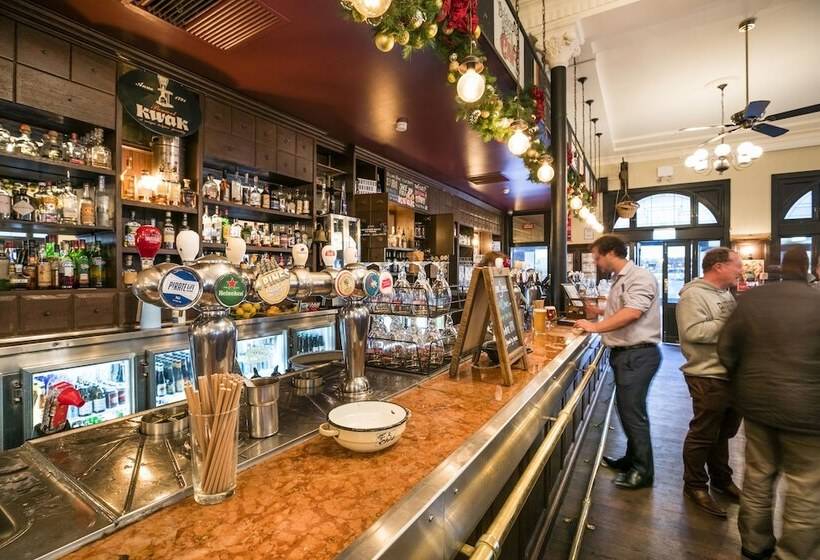 酒店 Nightcap At Belgian Beer Cafe