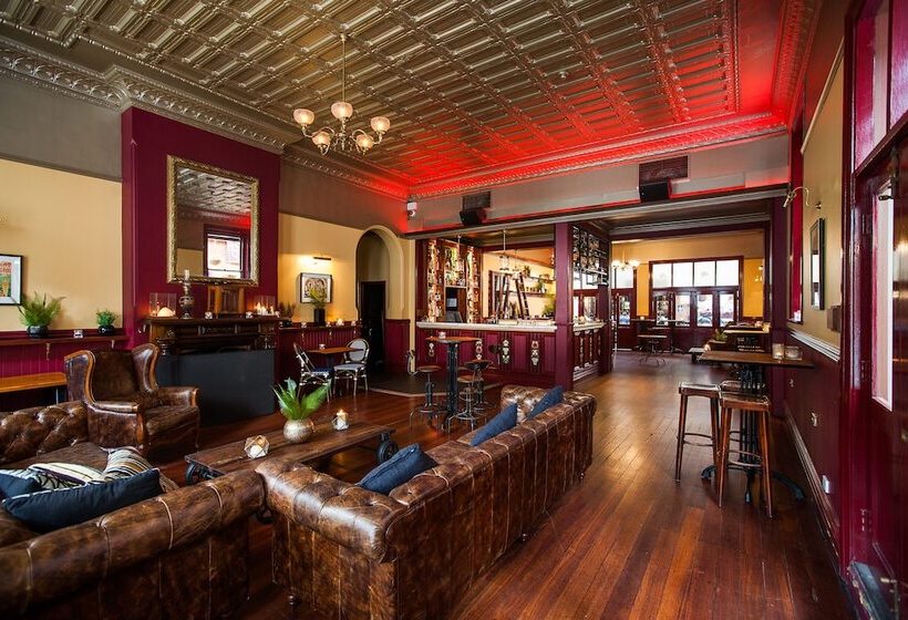 酒店 Nightcap At Belgian Beer Cafe