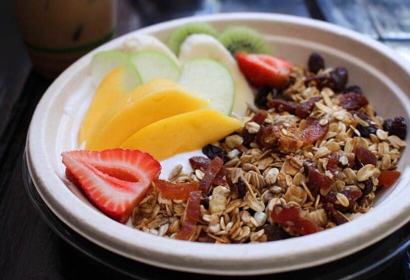 酒店 Nightcap At Belgian Beer Cafe