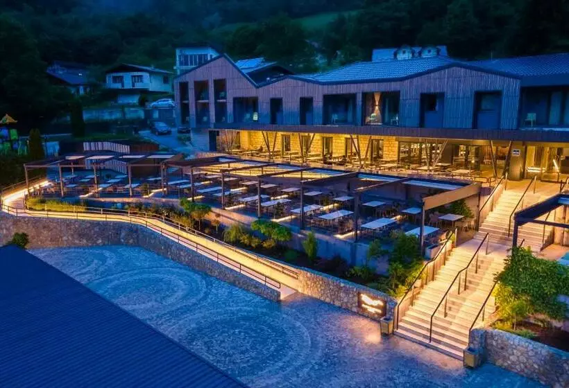 هتل Plivsko Jezero