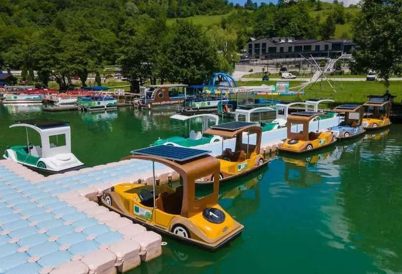 هتل Plivsko Jezero