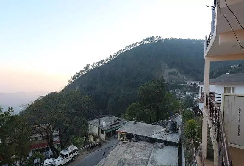 Hotelli Uttaranchal Inn By Oyo Rooms